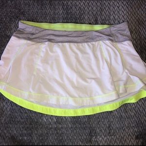 Lululemon women’s athletic skirt